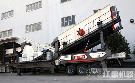 車載流動錘式破碎機(jī)多少錢？產(chǎn)量多高？
